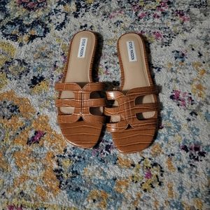 Steve Madden size 9 brown sandals